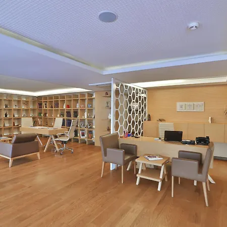 Hotel Malta Bosphorus 3*