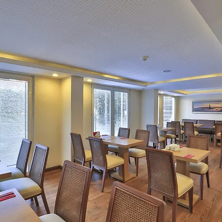 Malta Bosphorus Отель 3*